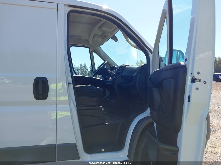 2018 Ram Promaster 1500 VIN: 3C6TRVAG7JE153244 Lot: 45639303
