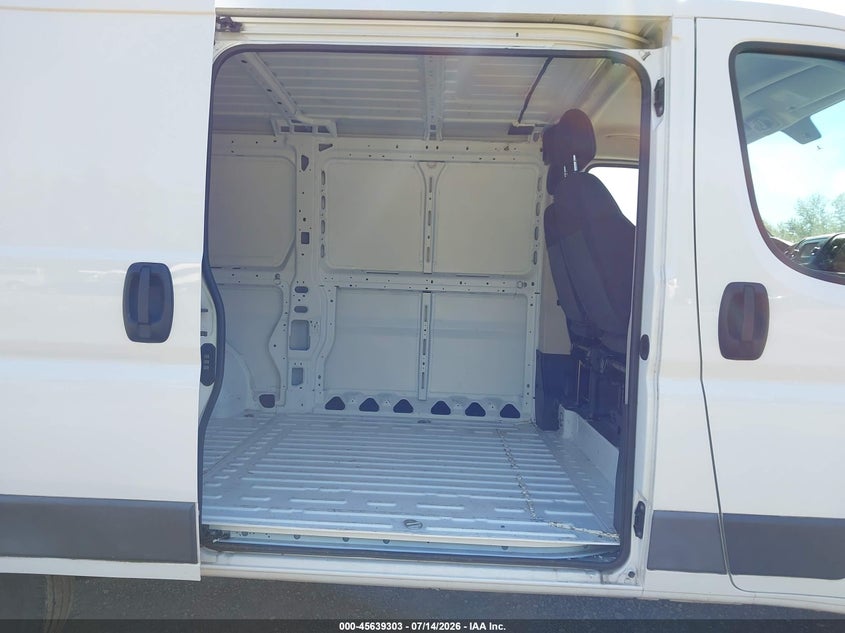 2018 RAM PROMASTER 1500 auction photo 8