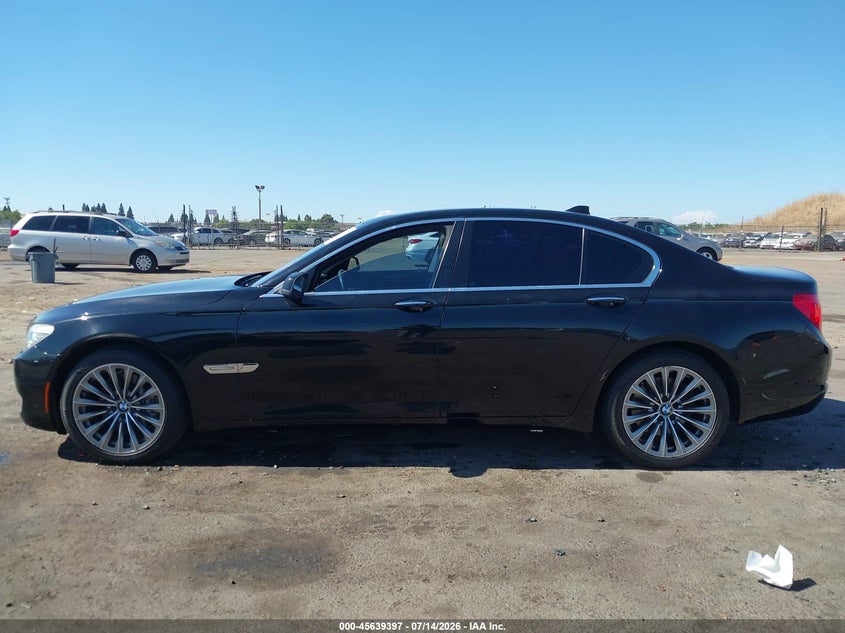 2012 BMW 740I VIN: WBAKA4C56CC613289 Lot: 45639397