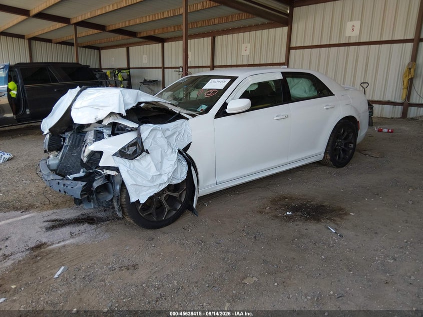 CHRYSLER 300 2017 VIN 2C3CCABGXHH580082