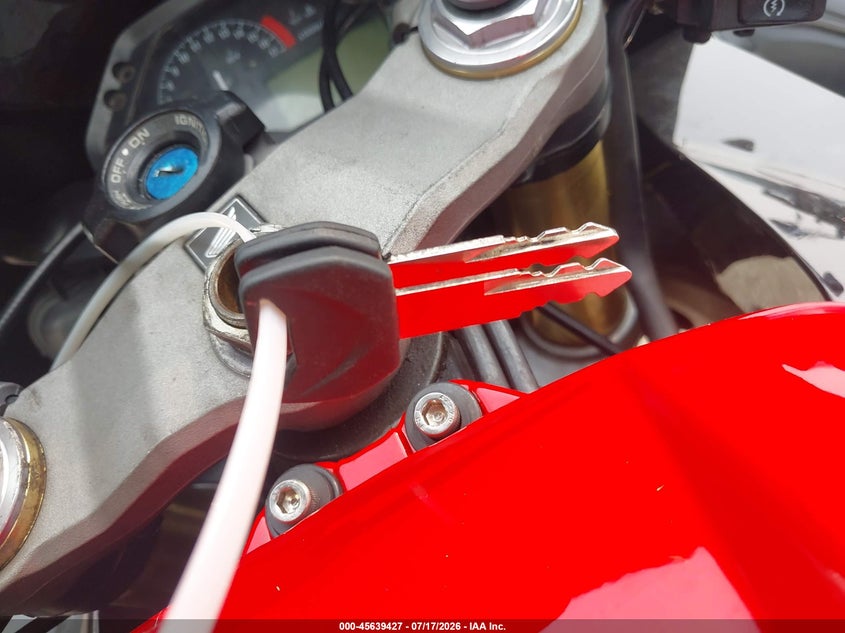 2005 Honda Cbr600 Rr VIN: JH2PC37085M207319 Lot: 45639427