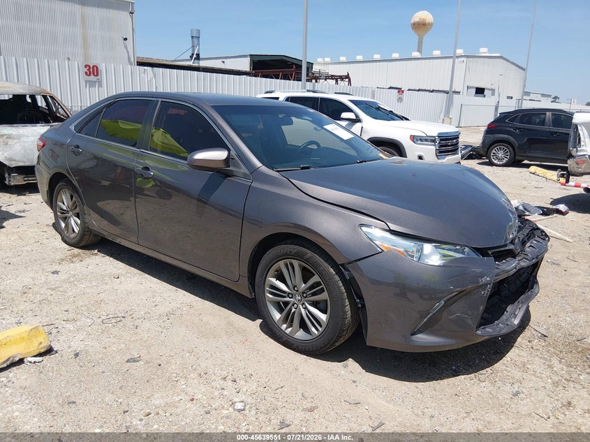 2015 Toyota Camry Se VIN: 4T1BF1FK2FU061708 Lot: 45639551
