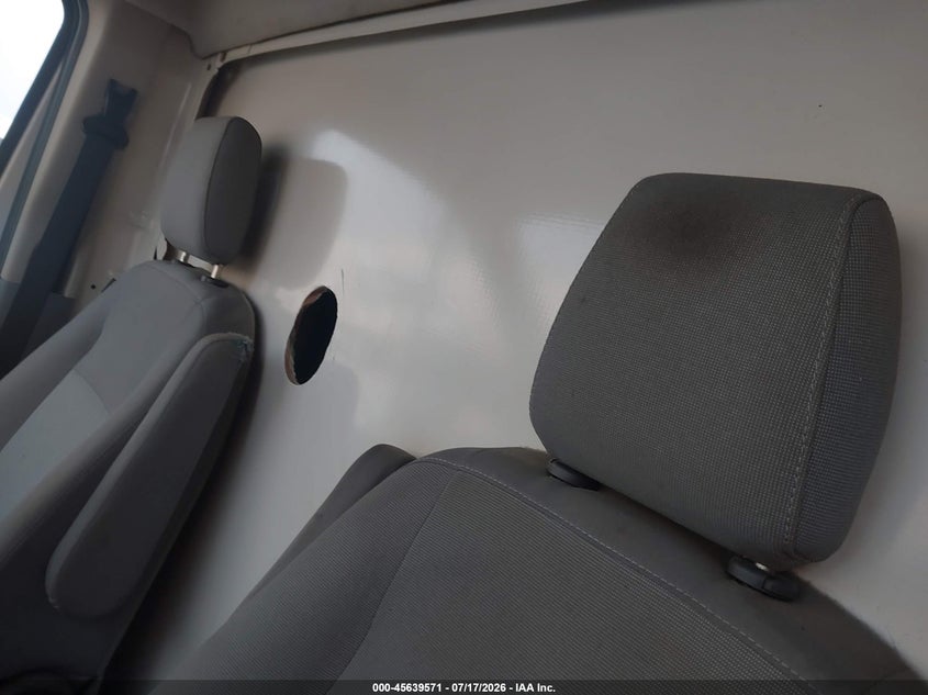 2017 Ford Transit-350 Cutaway VIN: 1FDBF8PM4HKA15661 Lot: 45639571