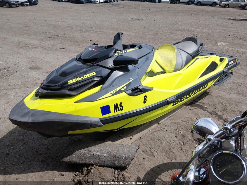 2018 SEADOO RXT auction photo 2