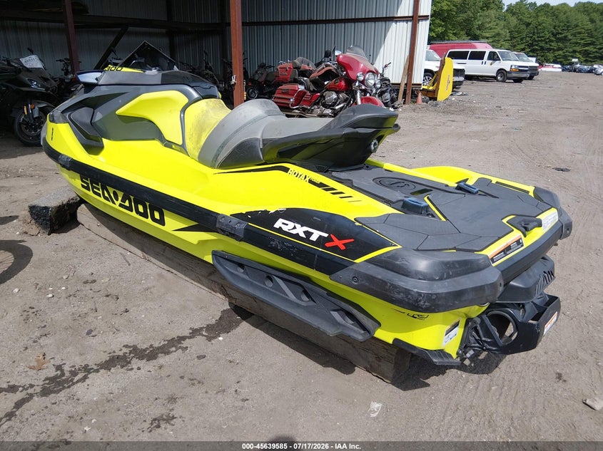 2018 SEADOO RXT auction photo 3