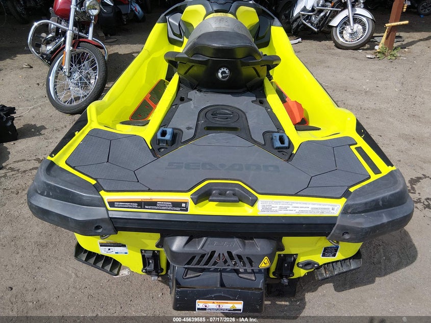 2018 SEADOO RXT auction photo 8