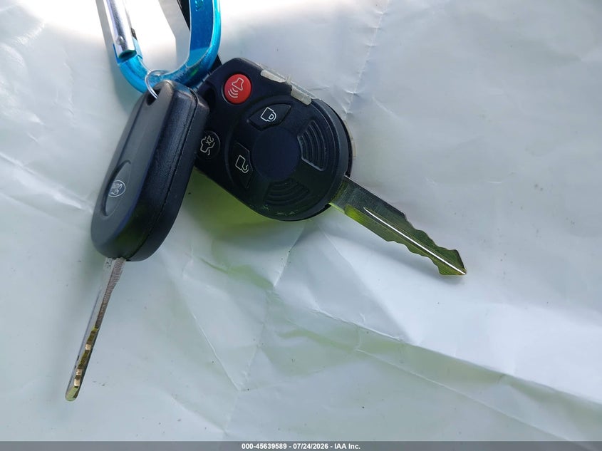 2012 FORD ESCAPE XLT · Photo 11