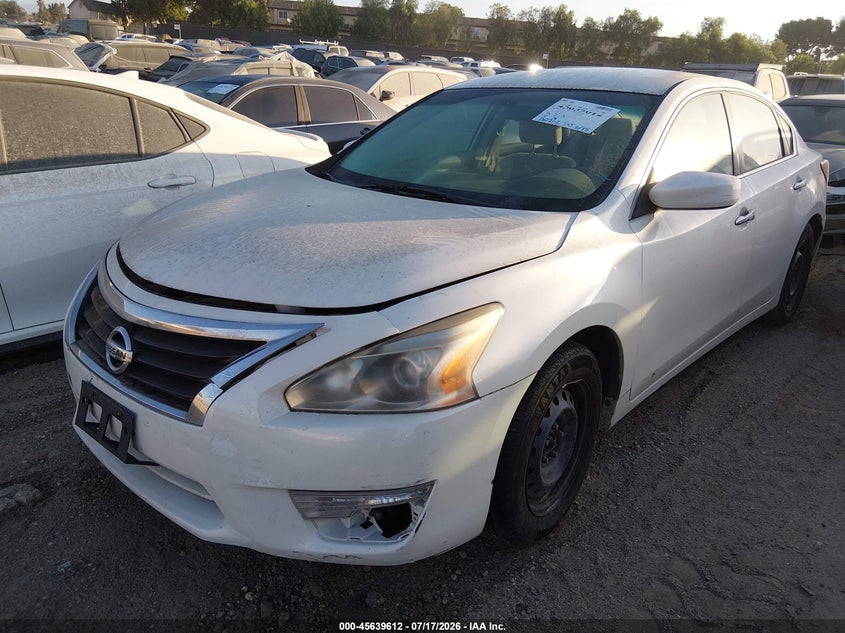 2015 NISSAN ALTIMA auction photo 2