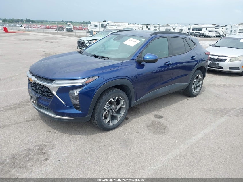 2024 CHEVROLET TRAX auction photo 2