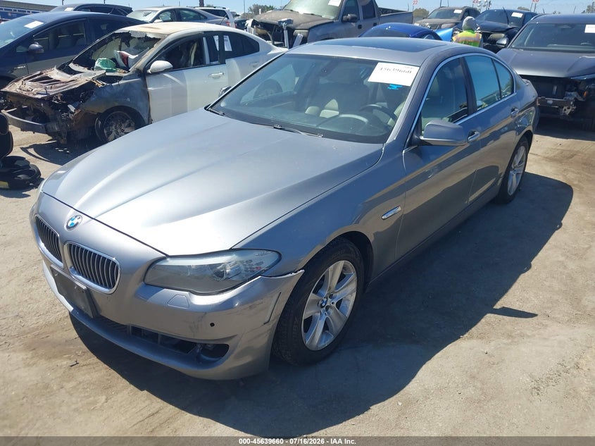 Vin: wbaxg5c5xcdw24588, lot: 46138167, bmw 528i 20122