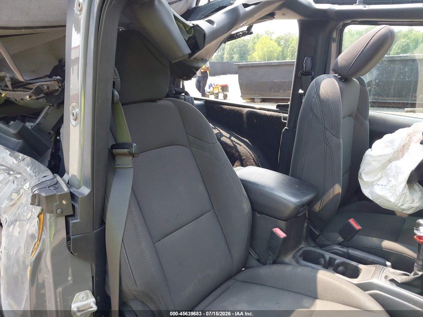 2020 Jeep Wrangler Sport 4X4 VIN: 1C4GJXAG5LW189102 Lot: 45639683