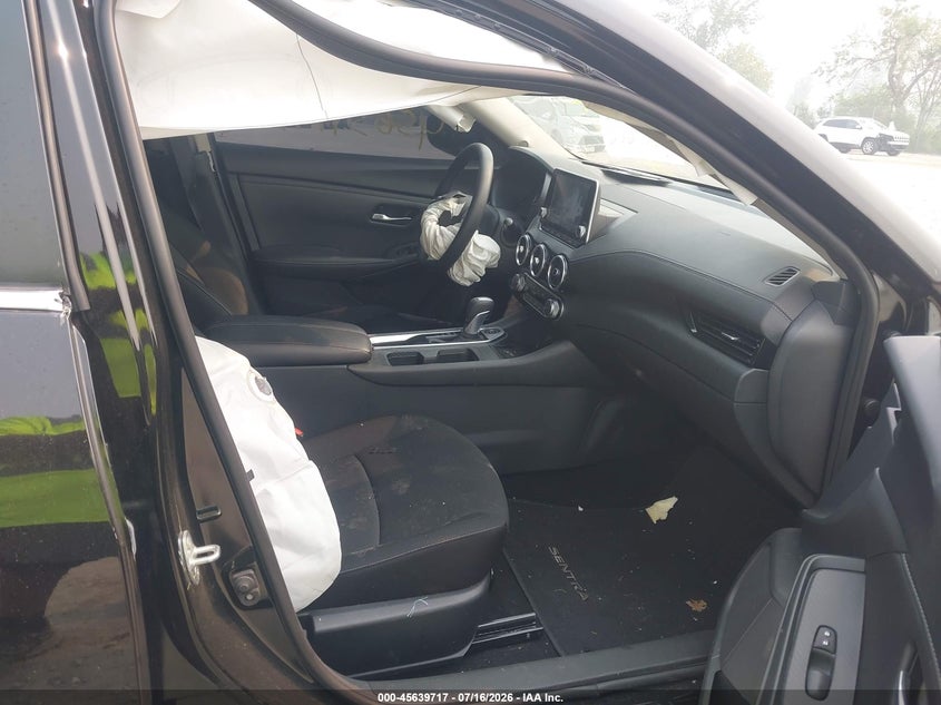 2025 NISSAN SENTRA auction photo 5