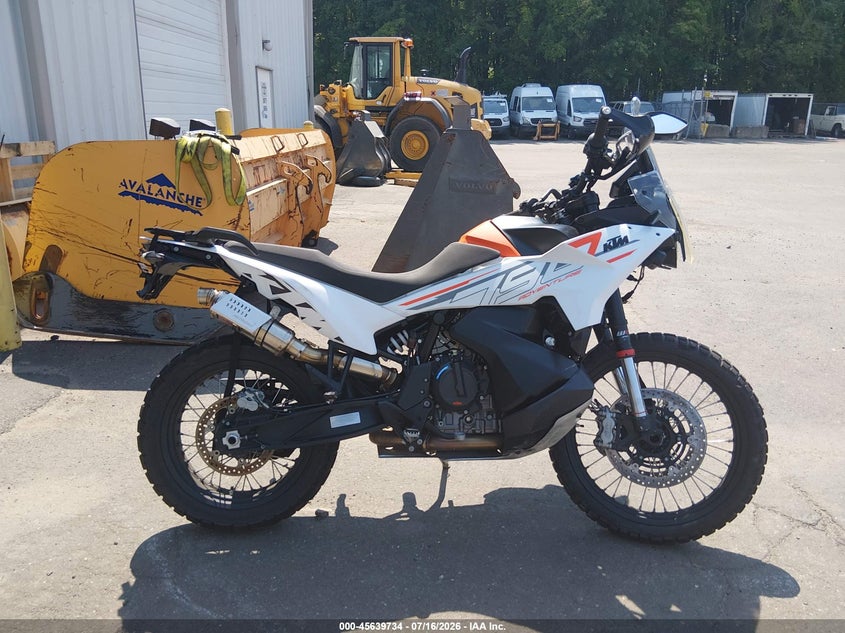 2024 Ktm 790 Adventure VIN: LCETS7407RH700364 Lot: 45639734