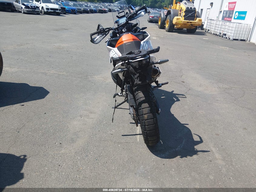 2024 Ktm 790 Adventure VIN: LCETS7407RH700364 Lot: 45639734