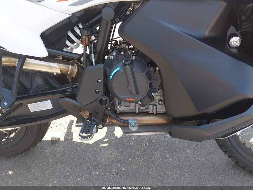 2024 Ktm 790 Adventure VIN: LCETS7407RH700364 Lot: 45639734