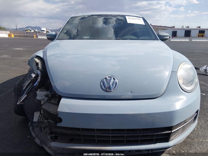 2012 Volkswagen Beetle 2.5L VIN: 3VWJP7AT1CM654232 Lot: 45639798