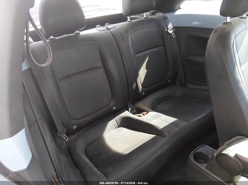 2012 Volkswagen Beetle 2.5L VIN: 3VWJP7AT1CM654232 Lot: 45639798