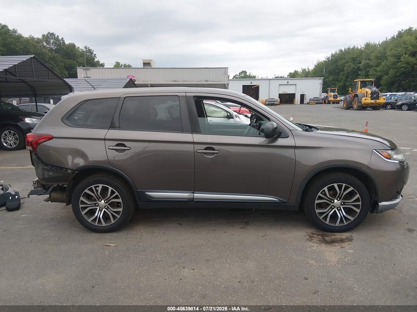 2016 Mitsubishi Outlander Es VIN: JA4AZ3A36GZ036442 Lot: 45639814