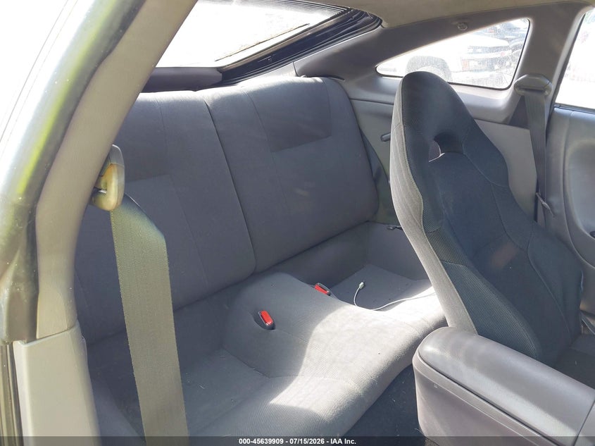 2000 Toyota Celica Gt VIN: JTDDR32TXY0038329 Lot: 45639909