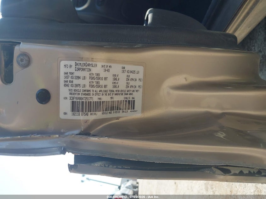 CHRYSLER PT CRUISER 2004 VIN 3C8FY68B64T251771