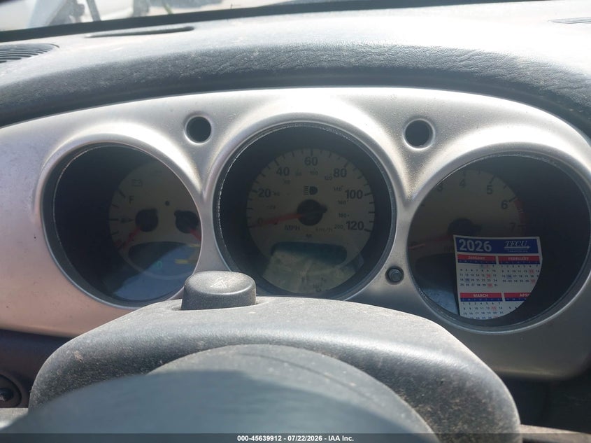 2004 CHRYSLER PT CRUISER auction photo 7