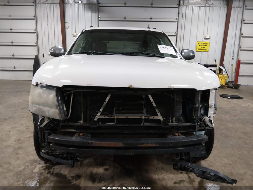 2011 Chevrolet Avalanche 1500 Ltz VIN: 3GNTKGE32BG213282 Lot: 45639916