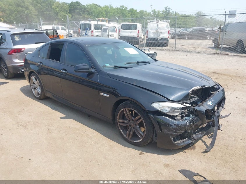 2013 BMW 550I auction photo 1