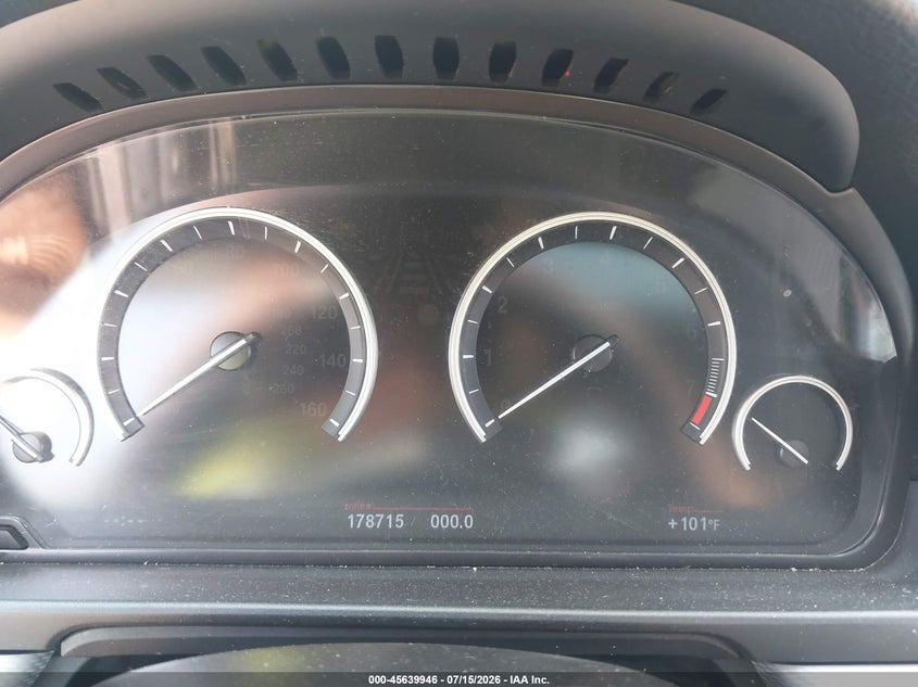 2013 BMW 550I auction photo 7