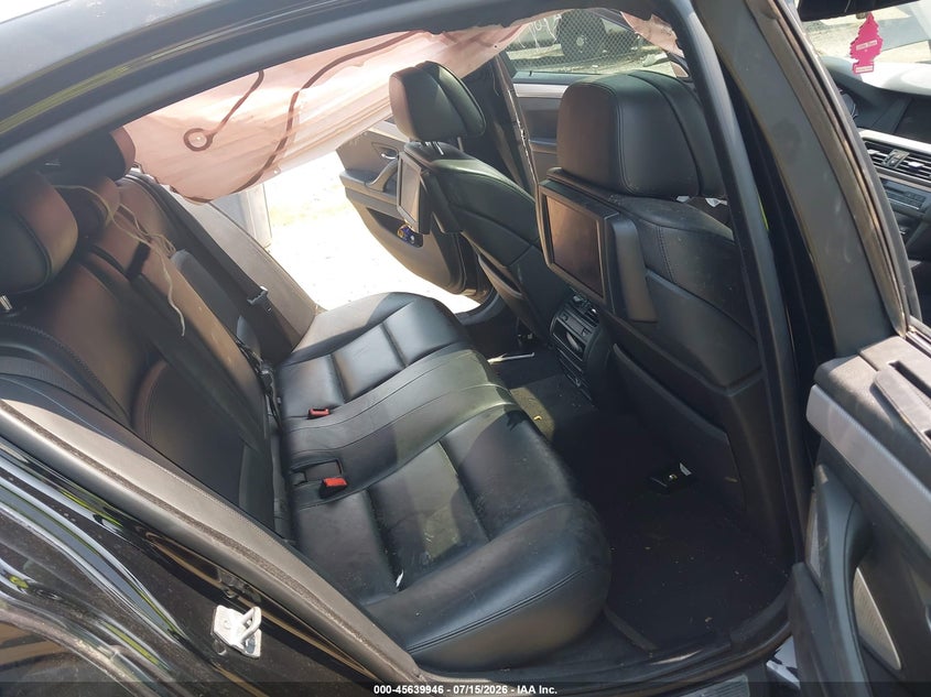 2013 BMW 550I auction photo 8