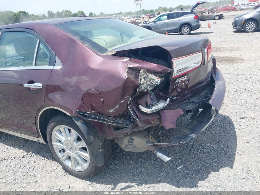 2011 LINCOLN MKZ auction photo 6