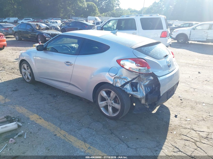 2015 HYUNDAI VELOSTER auction photo 3