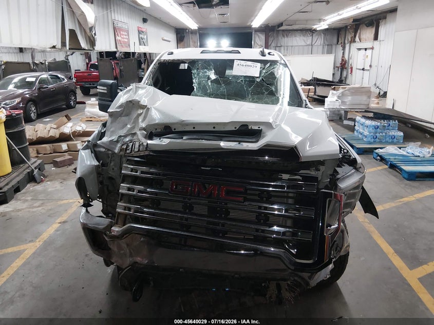 2022 GMC SIERRA 3500HD auction photo 6