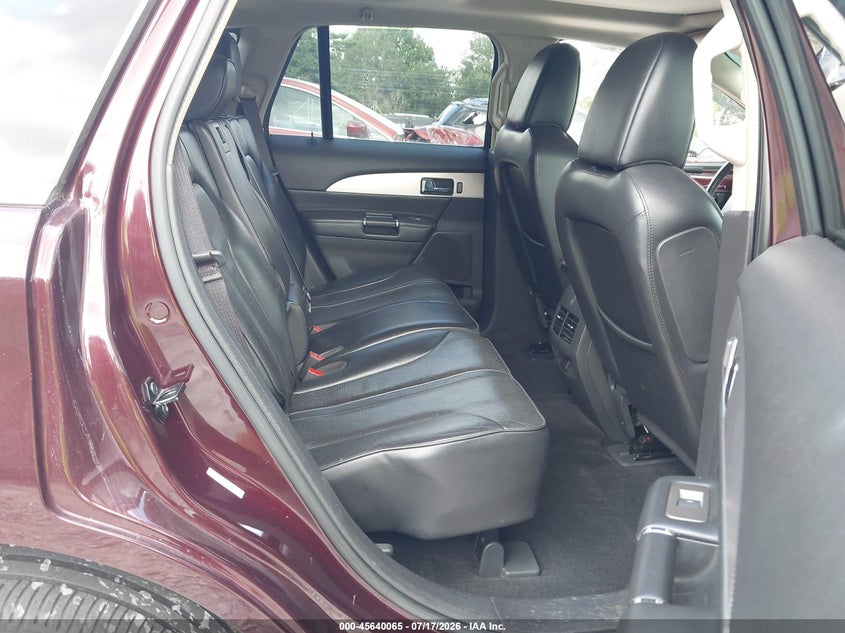 2011 Lincoln Mkx VIN: 2LMDJ8JK8BBJ00524 Lot: 45640065