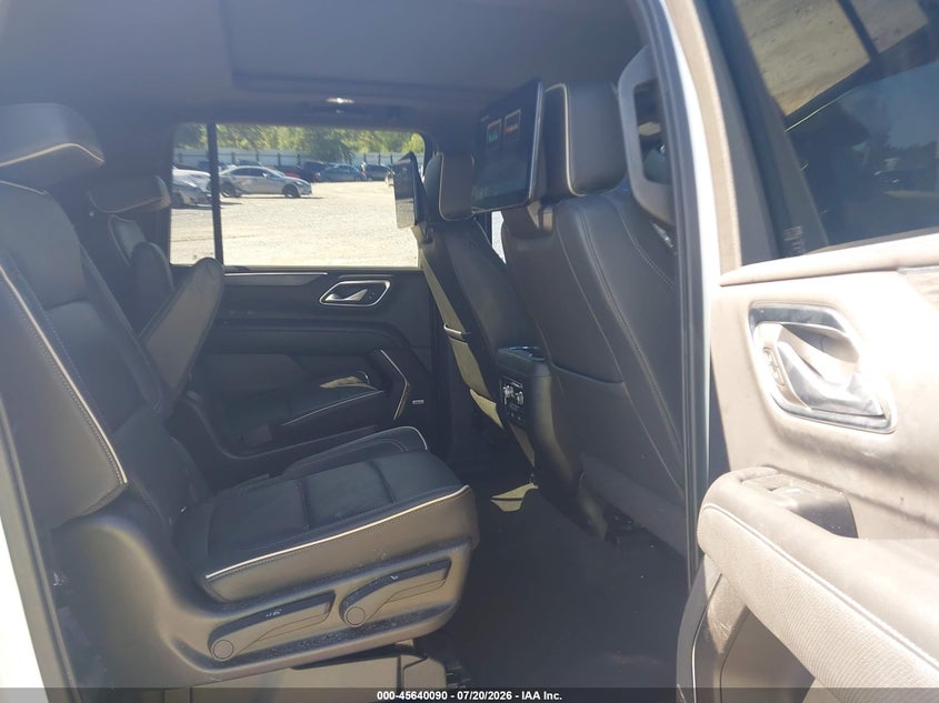 2022 GMC Yukon Xl 4Wd Slt VIN: 1GKS2GKD0NR146336 Lot: 45640090