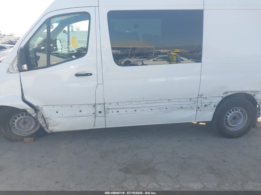 2019 Mercedes-Benz Sprinter 2500 High Roof V6 VIN: WD4PF0CD3KT003820 Lot: 45640119