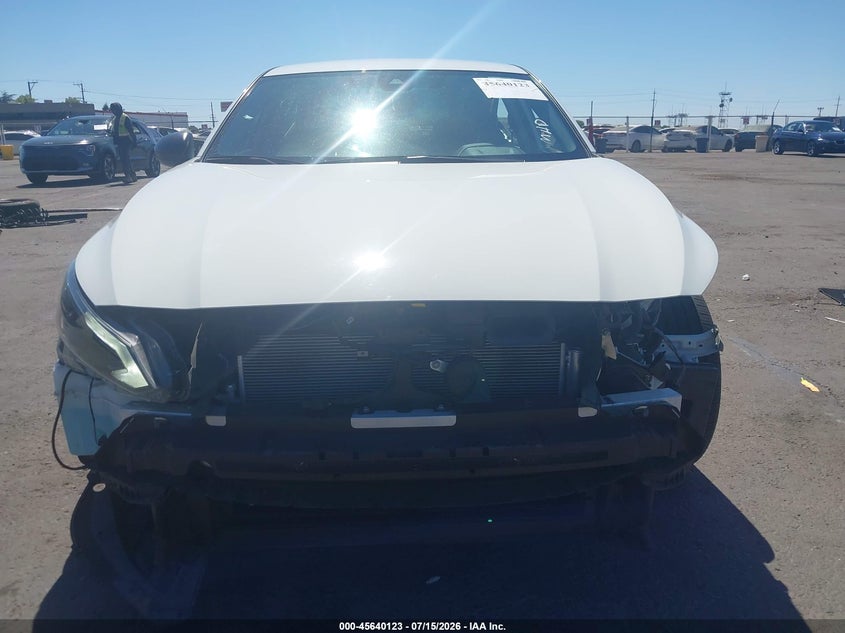 2024 NISSAN ALTIMA SEDAN 2.5L I-4 DI, DOHC, VVT, 188HP