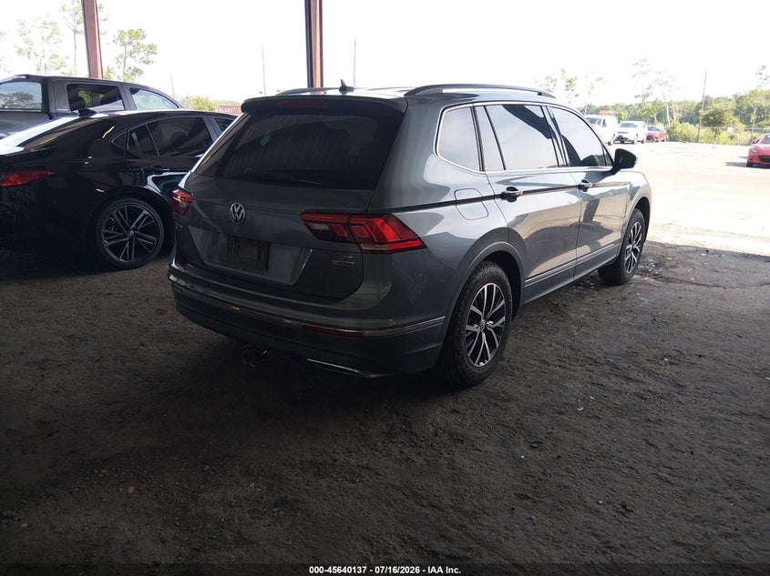 2018 Volkswagen Tiguan 2.0T Se/2.0T Sel VIN: 3VV2B7AX2JM003442 Lot: 45640137