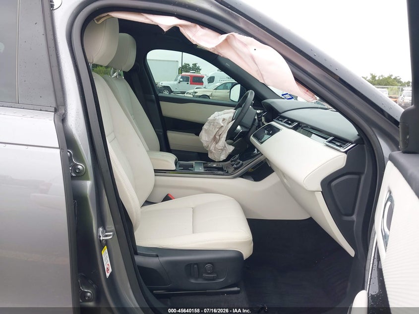 2020 Land Rover Range Rover Velar P250 R-Dynamic S VIN: SALYK2EX1LA284941 Lot: 45640158