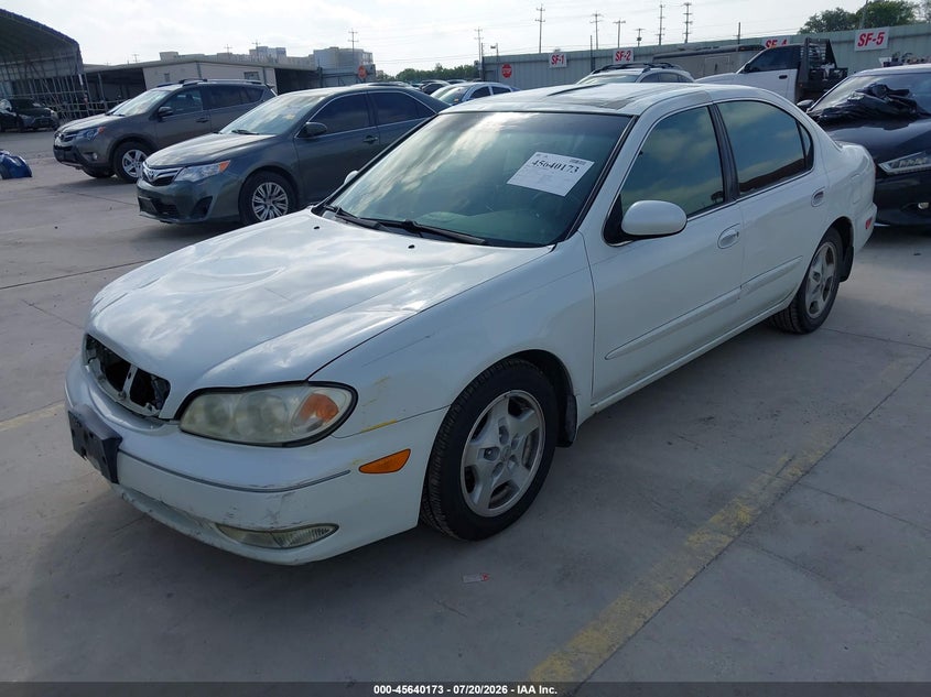 2000 INFINITI I30 auction photo 2