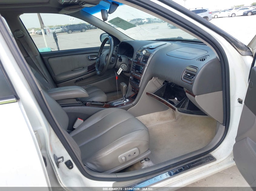 2000 INFINITI I30 auction photo 5