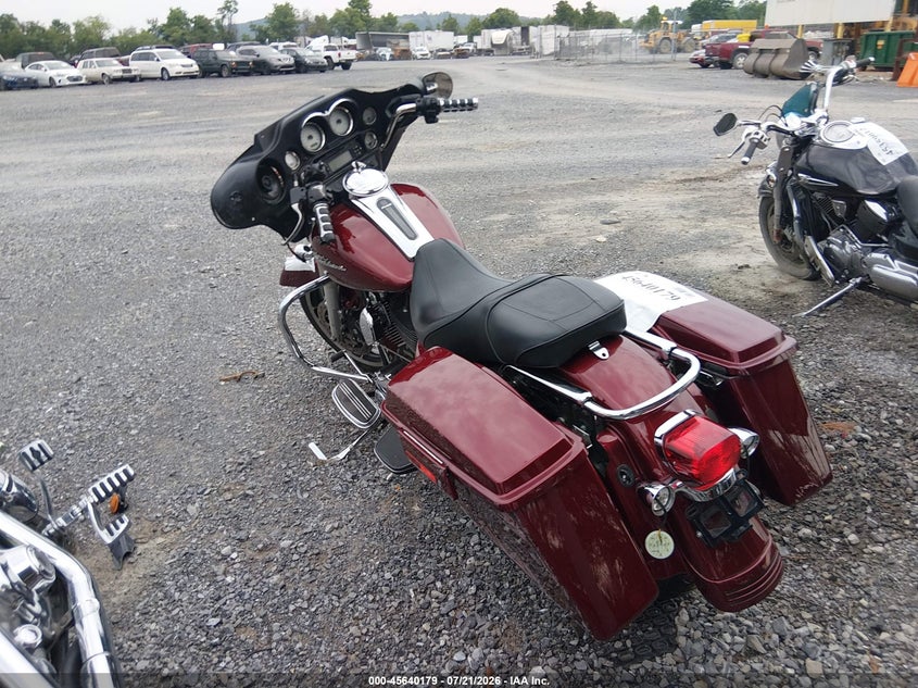 2008 HARLEY-DAVIDSON FLHX auction photo 3