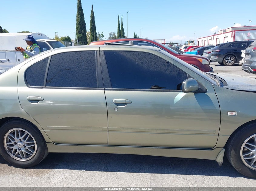 2001 Infiniti G20 Luxury VIN: JNKCP11AX1T406713 Lot: 45640219