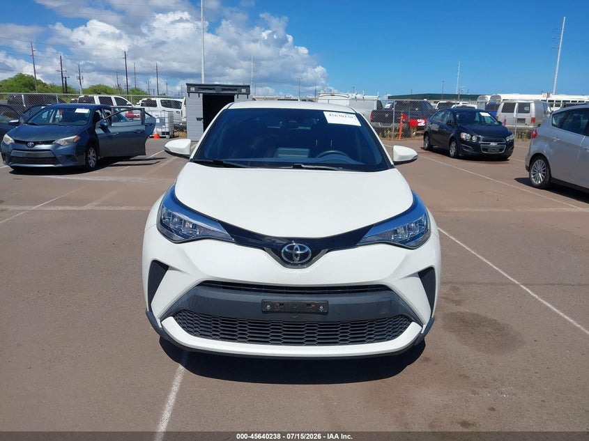 TOYOTA C-HR - zdjęcie 12