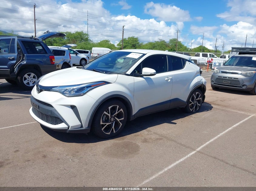 TOYOTA C-HR - zdjęcie 2