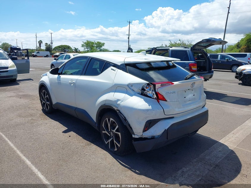 TOYOTA C-HR - zdjęcie 6