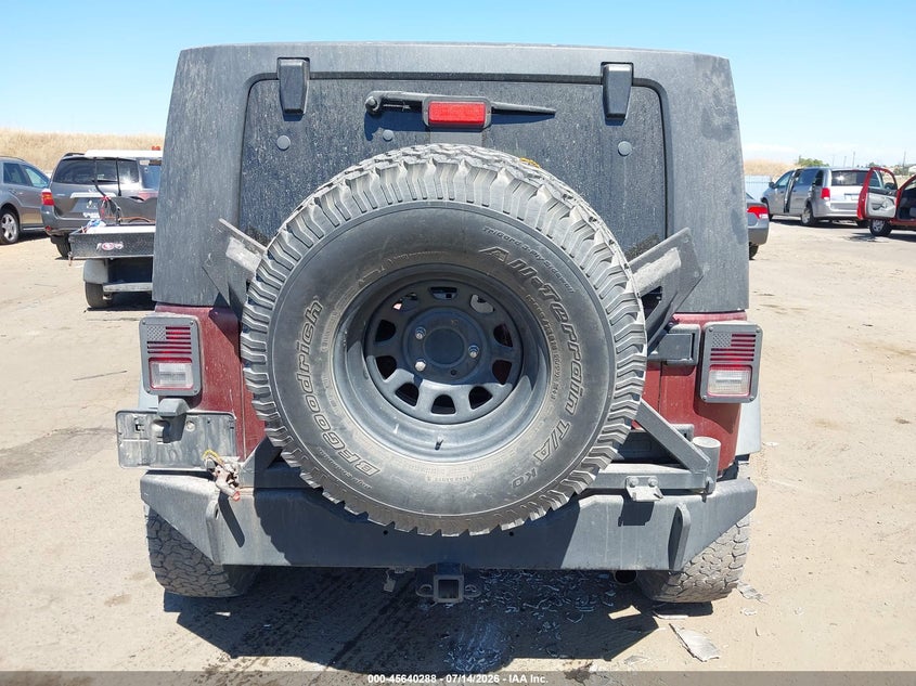 2010 Jeep Wrangler Unlimited Rubicon VIN: 1J4HA6H13AL233364 Lot: 45640288