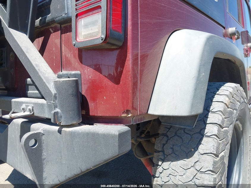 2010 Jeep Wrangler Unlimited Rubicon VIN: 1J4HA6H13AL233364 Lot: 45640288