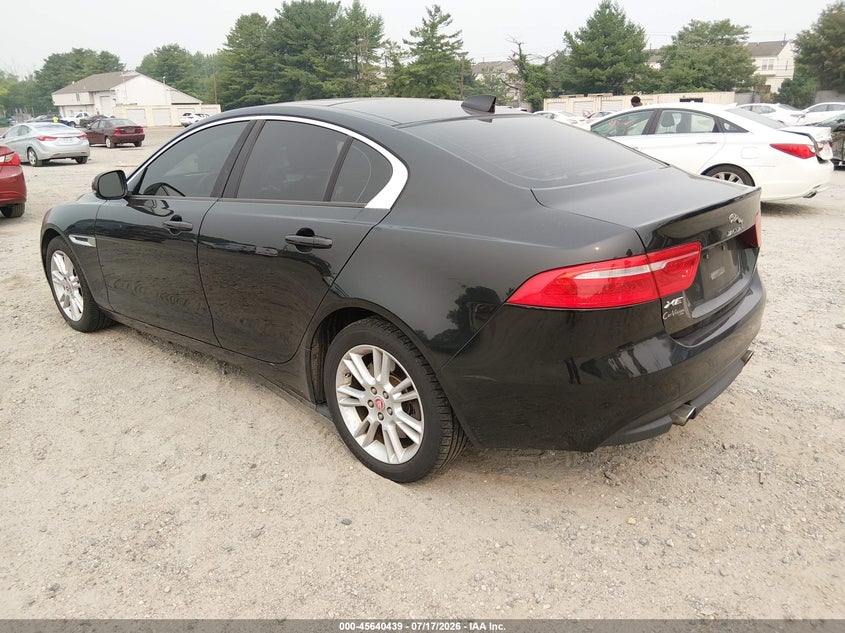 2017 Jaguar Xe 25T Premium VIN: SAJAD4BG7HA971644 Lot: 45640439