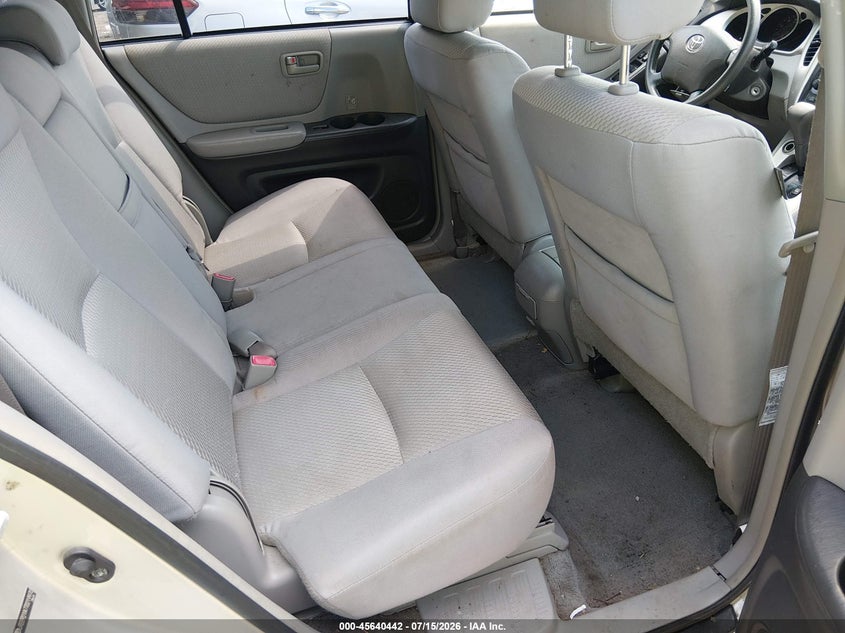 2007 TOYOTA HIGHLANDER auction photo 8