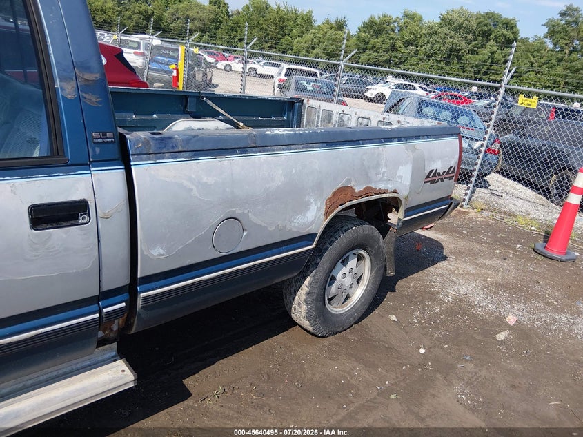 1990 GMC Sierra K1500 VIN: 2GTDK14K7L1531203 Lot: 45640495